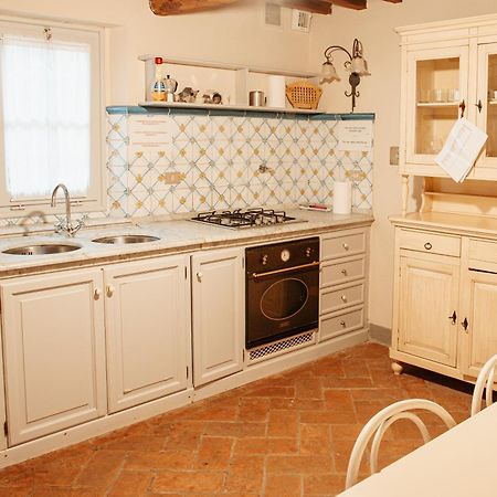 La Pescaia Casa Vacanza Larciano Bagian luar foto