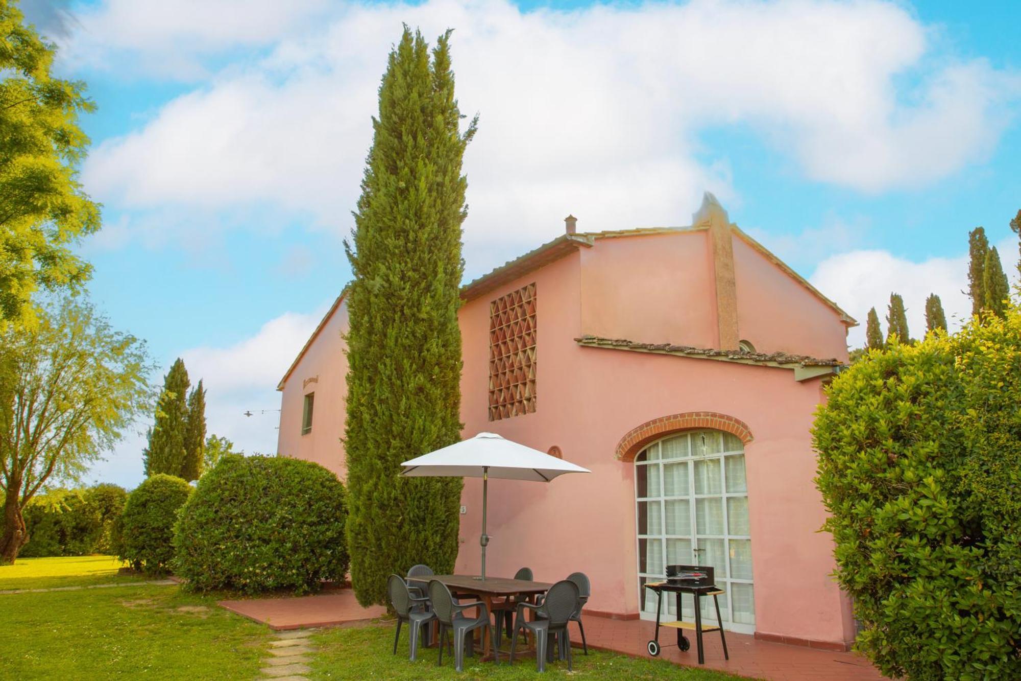 La Pescaia Casa Vacanza Larciano Bagian luar foto