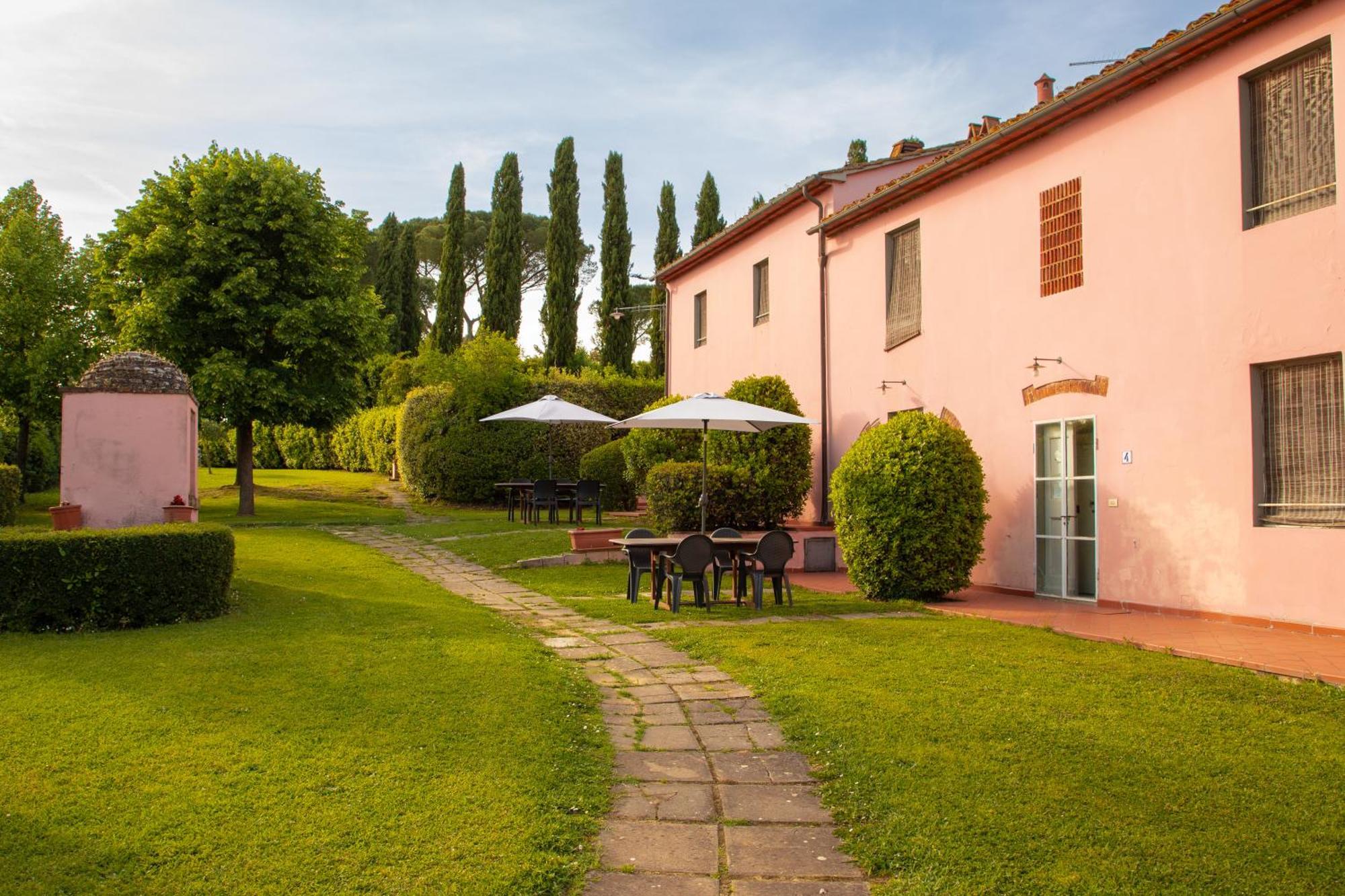 La Pescaia Casa Vacanza Larciano Bagian luar foto