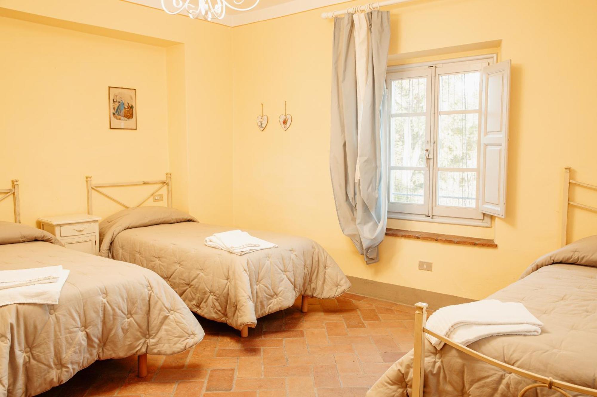 La Pescaia Casa Vacanza Larciano Bagian luar foto