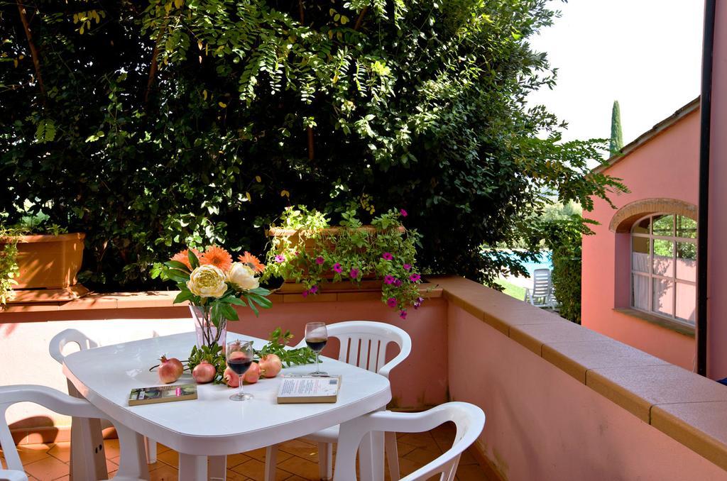 La Pescaia Casa Vacanza Larciano Bagian luar foto